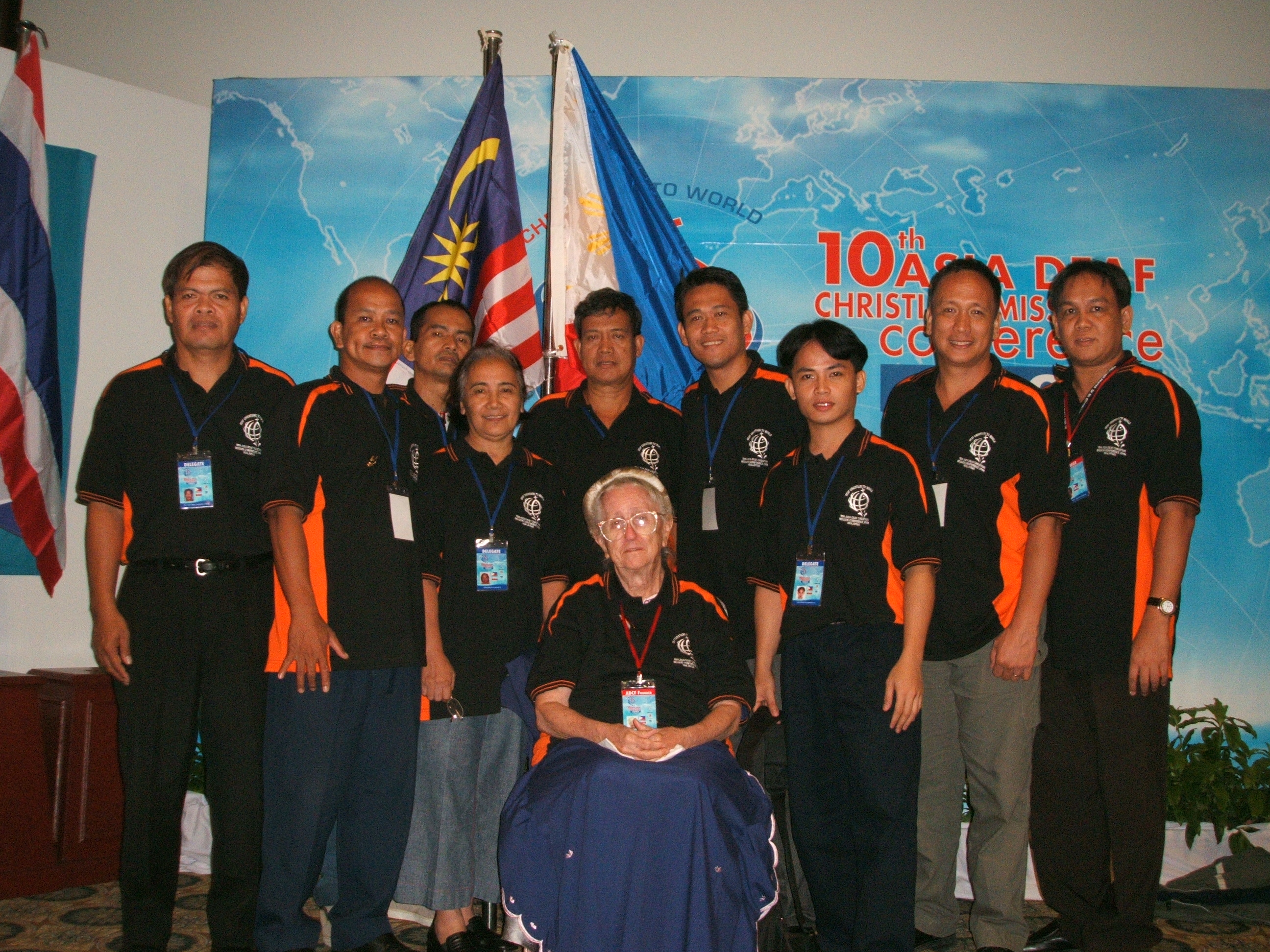 Deaf groups from Philippino went to 10th Asia Deaf Christian mission Cmfue, Kuala Lumpur, Malaysia, Aug 21-24, 2006.