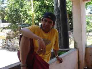 i just sitdown house at my friend here in the bicol...